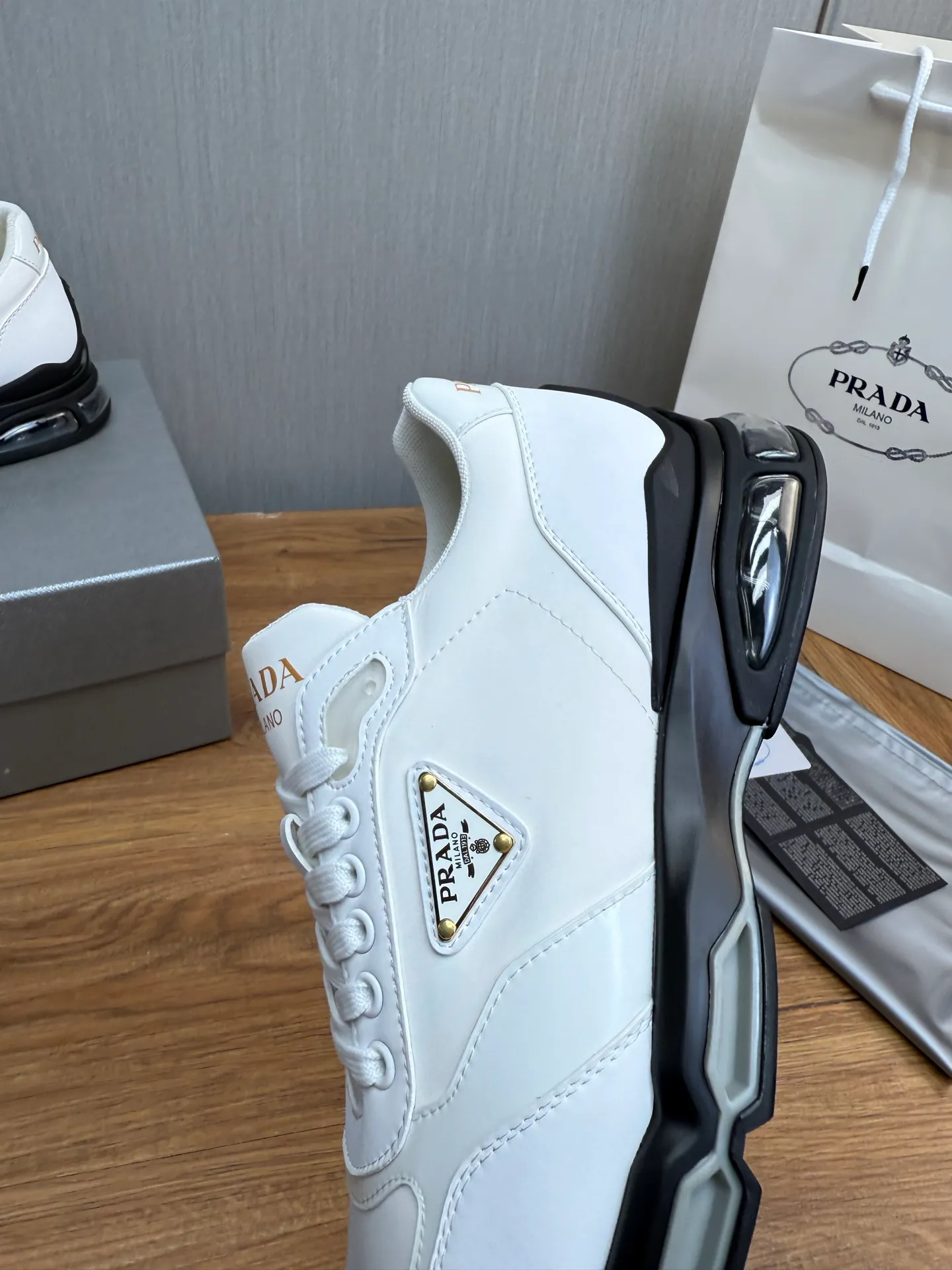 Men's shoes 💰640💰 [PRADA] Men's shoes are popular in the counter, official website is synchronized, 1 high-quality shipment ✔️Original cowhide upper + cowhide lining, 1🆚1 replica, original sole, 38-45 (45 customized, non-refundable)